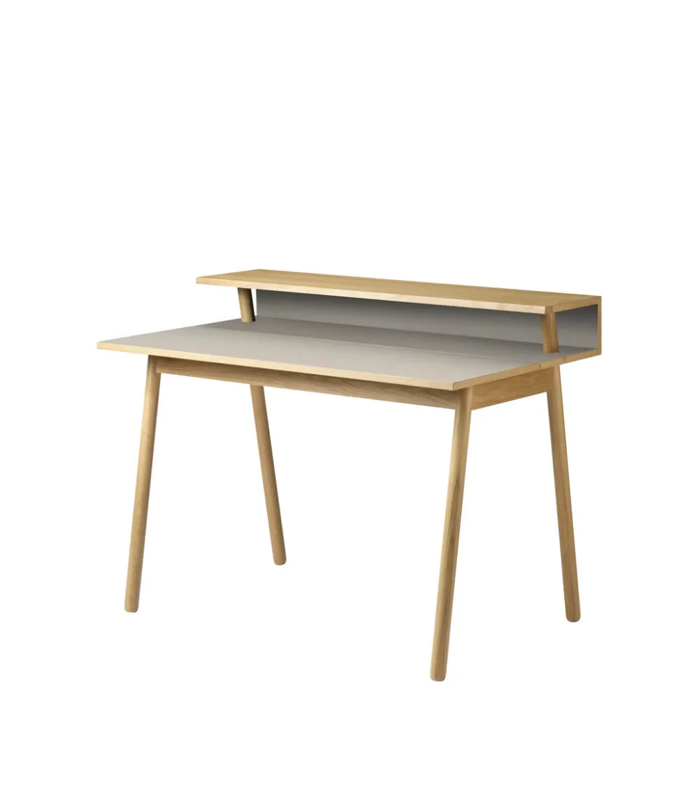 Skriveborde-Isabel Ahm C68 Nørrebro - Skrivebord - Eg - Mushroom