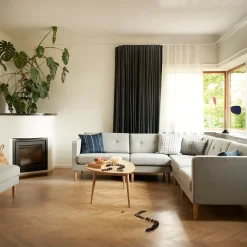 Sofaborde-Diana Mot & Isabella Bergstrøm D103 Anholt - Sofabord - Eg