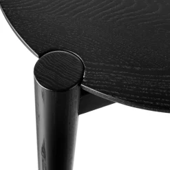 Sofaborde-Stine Lundgaard Weigelt D102 Søs - Sofabord - Eg - Jet Black - Ø70