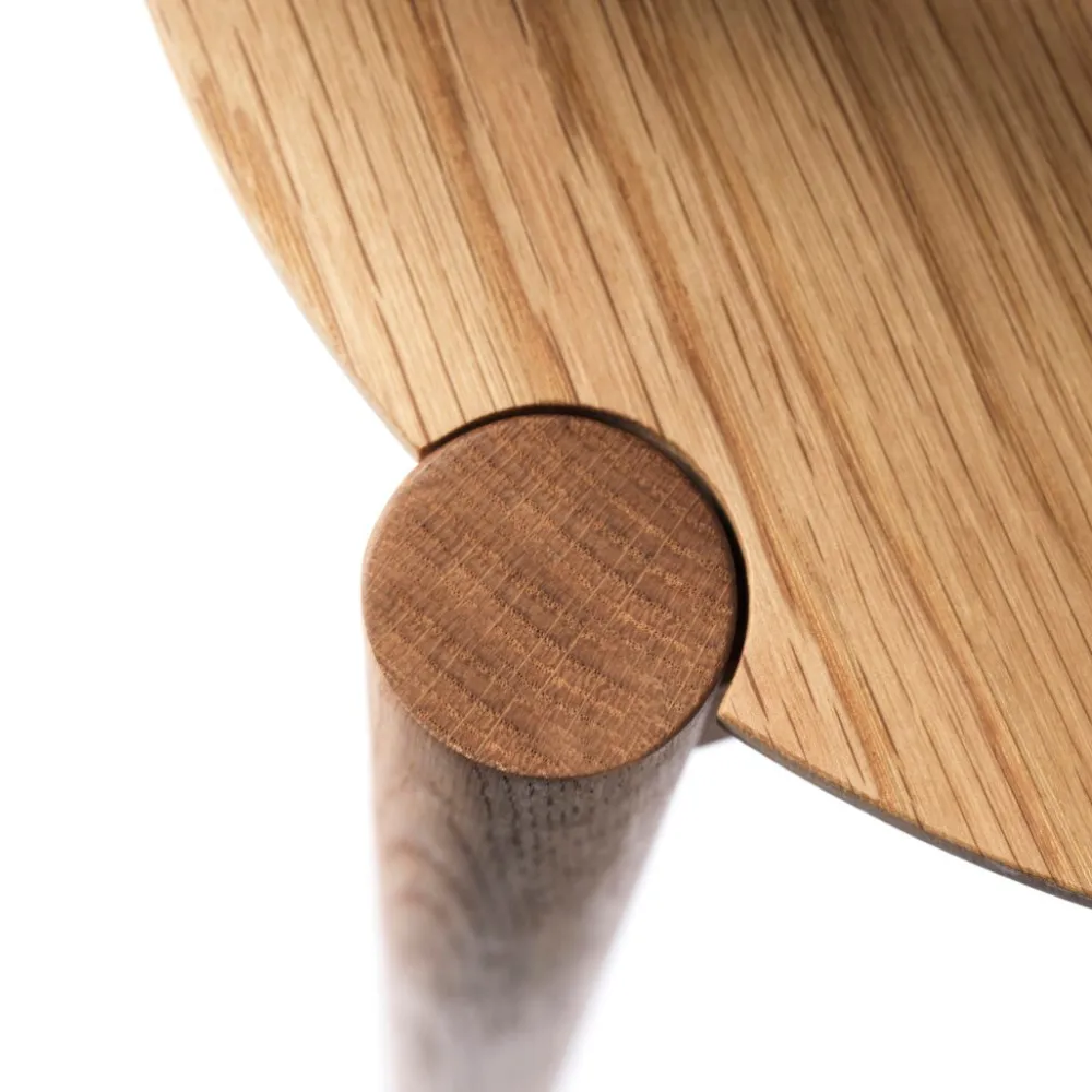 Sofaborde-Stine Lundgaard Weigelt D102 Søs - Sofabord - Eg - Olieret - Ø55