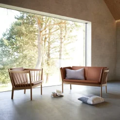 2 Personers Sofa-Erik Ole Jørgensen J148 - 2 pers. sofa - Eg - Cognac læder