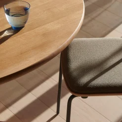 Spisebordsstole-Jakob Thau J182 - Holmen - Stabelstol - Stål - Grain - Taupe