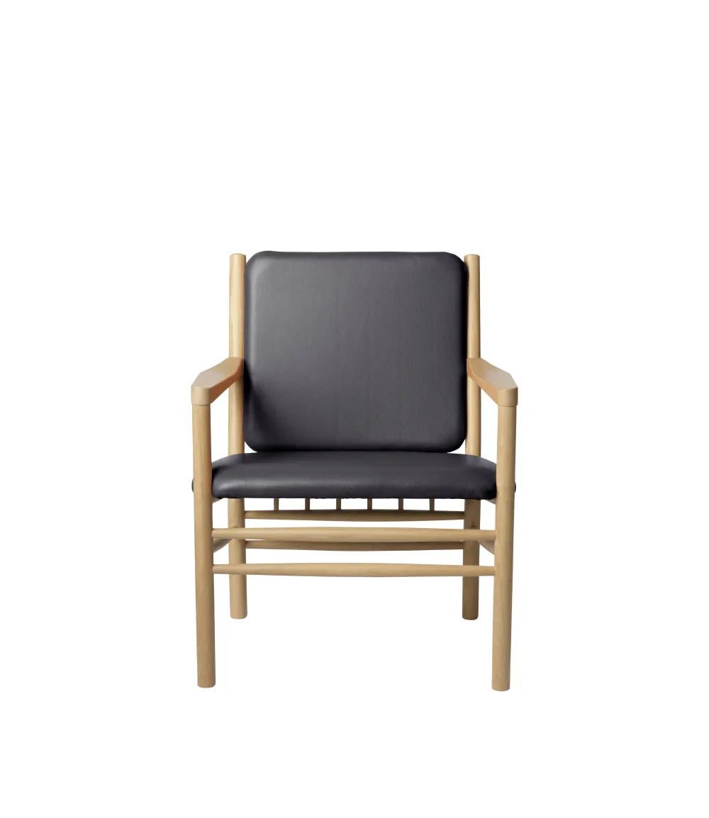 Lænestole-Erik Ole Jørgensen J147 - Lænestol - Eg - Sort Læder