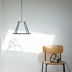 Spisebordsstole-Jakob Thau J182 Holmen - Stabelstol - Stål - Eg finér