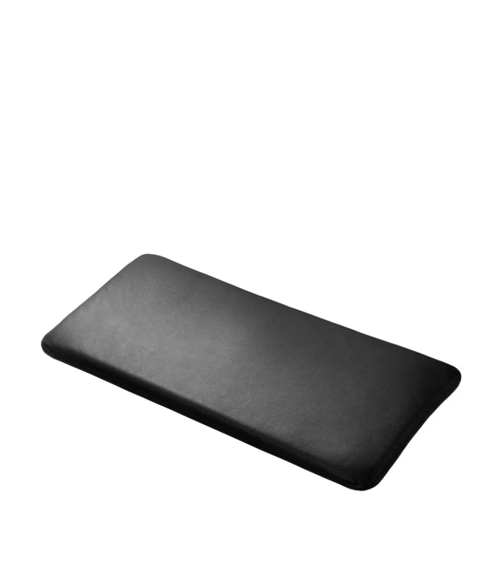 Hynder-Diana Mot & Isabella Bergstrøm R6 - Lille hynde - Læder - Sort