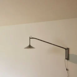 Væglamper-Laura Lange U17 Hasle - Væglampe - Lang - Olive Green