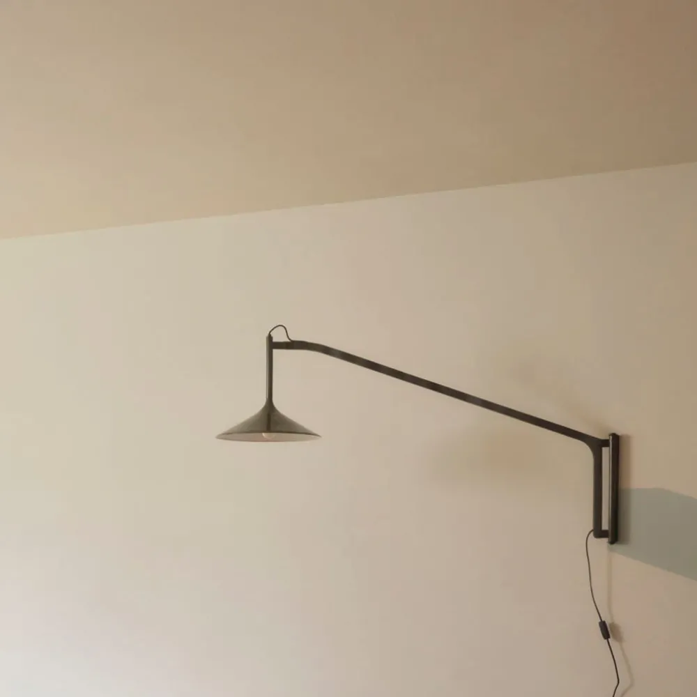 Væglamper-Laura Lange U17 Hasle - Væglampe - Lang - Olive Green