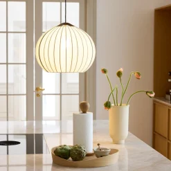 Køkkentilbehør-R7B Copenhagen V1 Kamma - Køkkenrulleholder - Eg